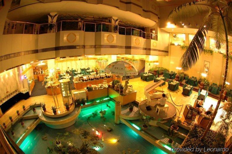 Xiamen Huaqiao Hotel Restoran foto